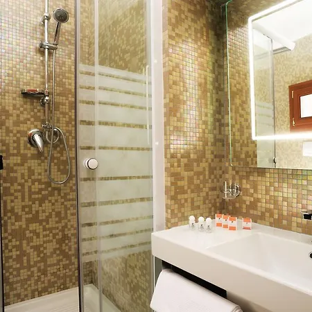 Augustea Otel 3*
