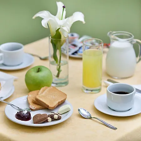 Augustea Otel 3*