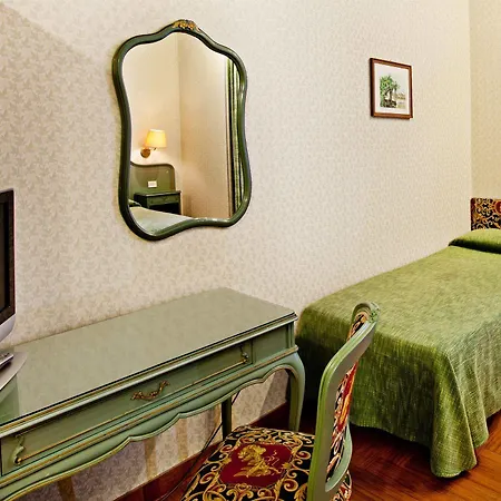 Augustea Otel 3*